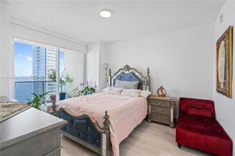 Condo in Miami, Florida, 3 bedrooms  № 1920490 - photo 24