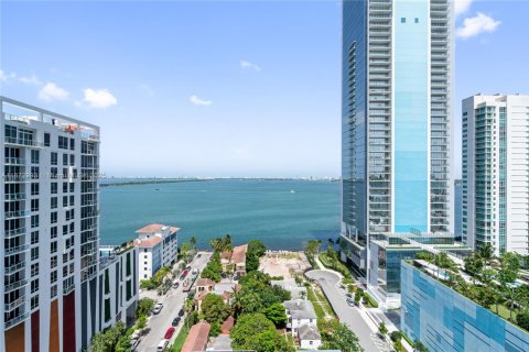 Condo in Miami, Florida, 3 bedrooms  № 1920490 - photo 18