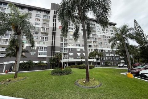 Condo à Hollywood, Floride, 1 chambre  № 2084599