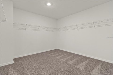 House in Haines City, Florida 4 bedrooms, 249.63 sq.m. № 1917730 - photo 14