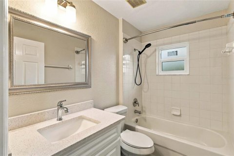Villa ou maison à vendre à Orlando, Floride: 3 chambres, 145.02 m2 № 2428670 - photo 19