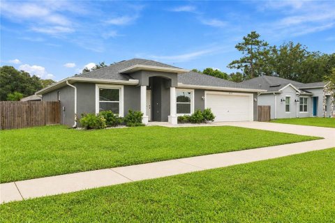 Villa ou maison à Orlando, Floride 3 chambres, 145.02 m2 № 2428670