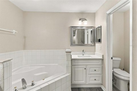 Villa ou maison à vendre à Orlando, Floride: 3 chambres, 145.02 m2 № 2428670 - photo 14