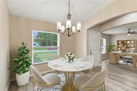 Villa ou maison à vendre à Orlando, Floride: 3 chambres, 145.02 m2 № 2428670 - photo 3