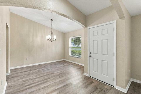 Villa ou maison à vendre à Orlando, Floride: 3 chambres, 145.02 m2 № 2428670 - photo 2