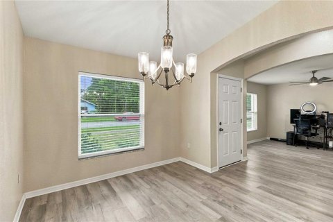 Villa ou maison à vendre à Orlando, Floride: 3 chambres, 145.02 m2 № 2428670 - photo 4