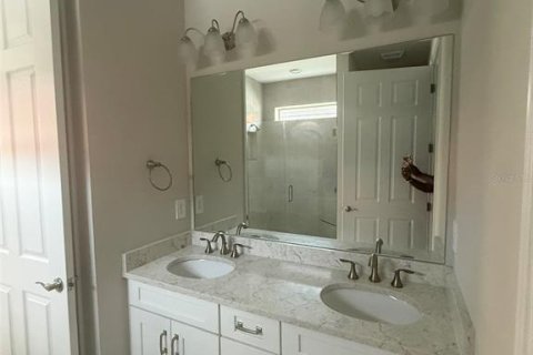 House in Nokomis, Florida 2 bedrooms, 143.44 sq.m. № 2231890 - photo 20