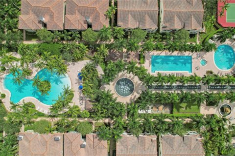 Купить таунхаус в Санрайз, Флорида 2 спальни, № 1956606 - фото 21