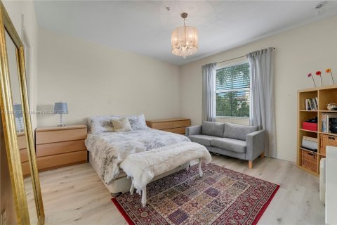 Купить таунхаус в Санрайз, Флорида 2 спальни, № 1956606 - фото 11