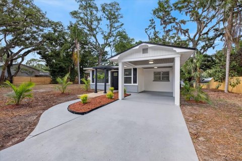 Casa en venta en Tampa, Florida, 3 dormitorios, 106.84 m2 № 2099822 - foto 4