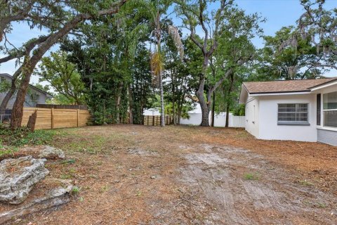 Casa en venta en Tampa, Florida, 3 dormitorios, 106.84 m2 № 2099822 - foto 10