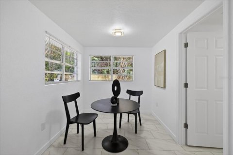 Casa en venta en Tampa, Florida, 3 dormitorios, 106.84 m2 № 2099822 - foto 21