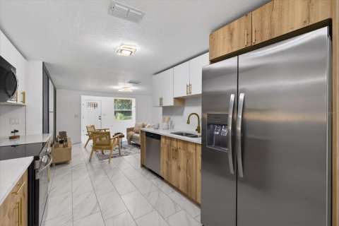 Casa en venta en Tampa, Florida, 3 dormitorios, 106.84 m2 № 2099822 - foto 20
