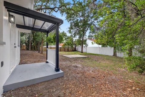 Casa en venta en Tampa, Florida, 3 dormitorios, 106.84 m2 № 2099822 - foto 6