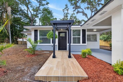 Casa en venta en Tampa, Florida, 3 dormitorios, 106.84 m2 № 2099822 - foto 5