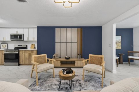 Casa en venta en Tampa, Florida, 3 dormitorios, 106.84 m2 № 2099822 - foto 14