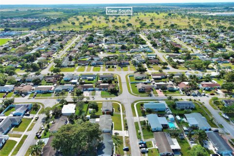 Immobilier commercial à louer à Homestead, Floride: 106.28 m2 № 1964526 - photo 12