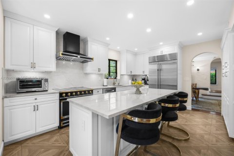 Villa ou maison à vendre à Coral Gables, Floride: 5 chambres, 314.57 m2 № 2402315 - photo 26