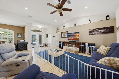 Villa ou maison à vendre à Punta Gorda, Floride: 3 chambres, 212.1 m2 № 2210313 - photo 5