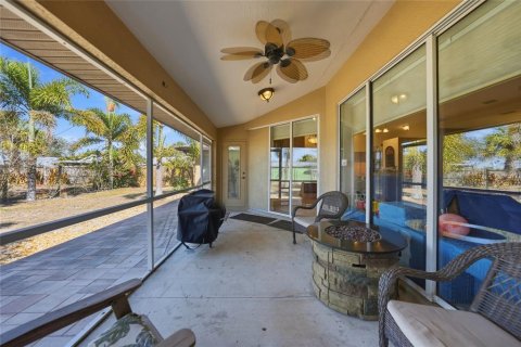 Villa ou maison à vendre à Punta Gorda, Floride: 3 chambres, 212.1 m2 № 2210313 - photo 26