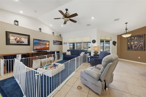 Villa ou maison à vendre à Punta Gorda, Floride: 3 chambres, 212.1 m2 № 2210313 - photo 7