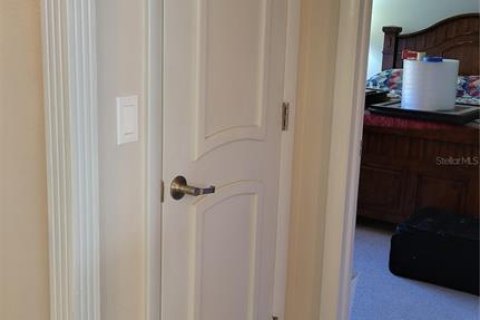 Condo in Sarasota, Florida, 2 bedrooms  № 1884202 - photo 13