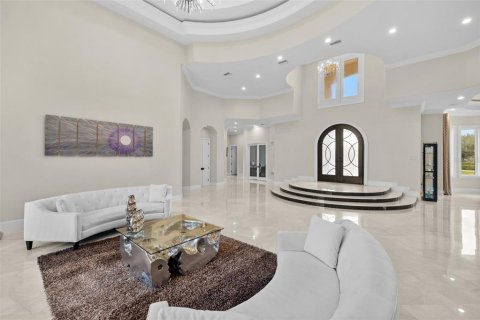 House in Odessa, Florida 5 bedrooms, 638.7 sq.m. № 2122873 - photo 13