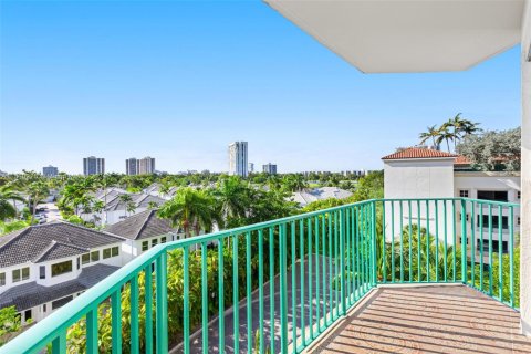 Condo in Aventura, Florida, 3 bedrooms  № 1710414 - photo 2