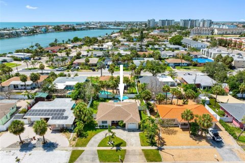 Villa ou maison à vendre à Saint Pete Beach, Floride: 2 chambres, 110.83 m2 № 1904007 - photo 24