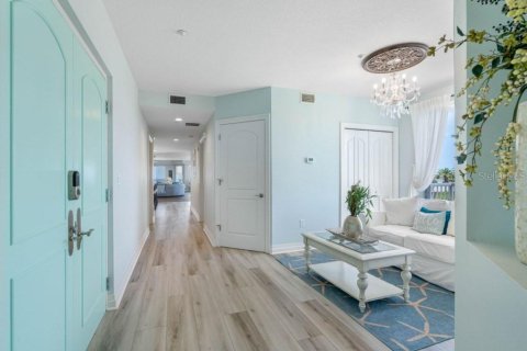 Condominio en venta en Indian Shores, Florida, 4 dormitorios, 311.69 m2 № 2096581 - foto 10