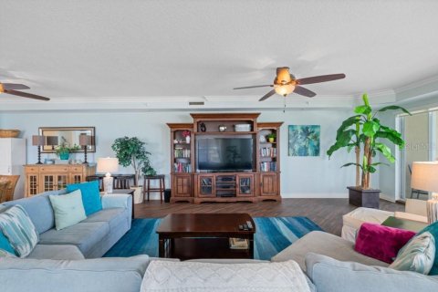 Condominio en venta en Indian Shores, Florida, 4 dormitorios, 311.69 m2 № 2096581 - foto 12