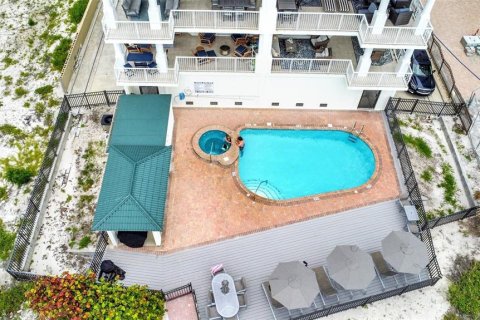 Condominio en venta en Indian Shores, Florida, 4 dormitorios, 311.69 m2 № 2096581 - foto 7