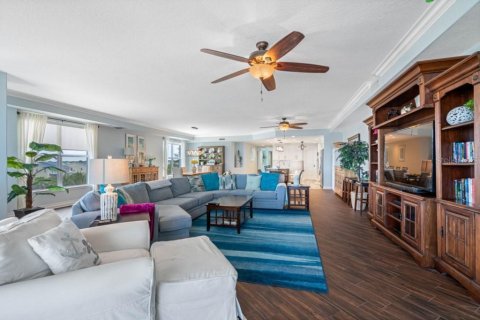 Condominio en venta en Indian Shores, Florida, 4 dormitorios, 311.69 m2 № 2096581 - foto 13