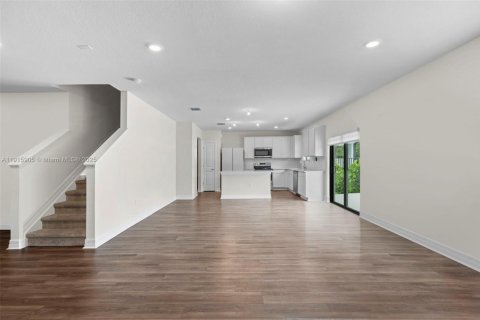 Villa ou maison à louer à Lauderdale Lakes, Floride: 4 chambres, 213.58 m2 № 2084425 - photo 26