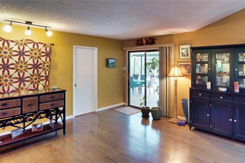 House in Palm Coast, Florida 4 bedrooms, 151.99 sq.m. № 1818838 - photo 17