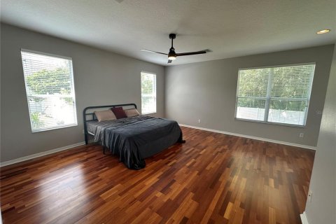 House in Sanford, Florida 4 bedrooms, 248.89 sq.m. № 1894911 - photo 23