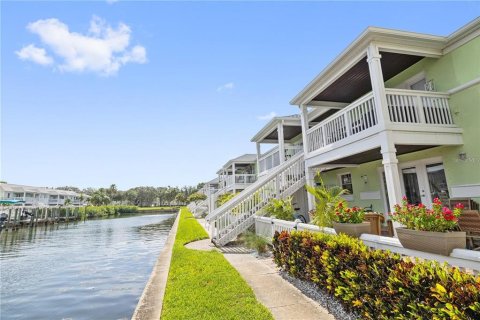 Condominio en venta en Saint Petersburg, Florida, 2 dormitorios, 94.57 m2 № 1551435 - foto 4
