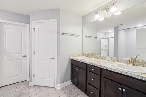 House in Spring Hill, Florida 4 bedrooms, 162.95 sq.m. № 1732737 - photo 21