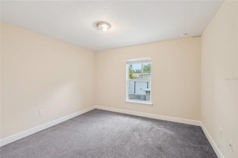 House in Spring Hill, Florida 4 bedrooms, 162.95 sq.m. № 1732737 - photo 25