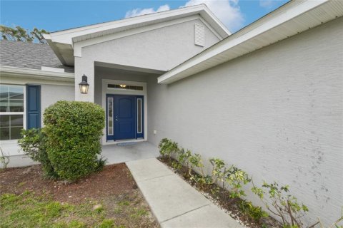 House in Spring Hill, Florida 4 bedrooms, 162.95 sq.m. № 1732737 - photo 4