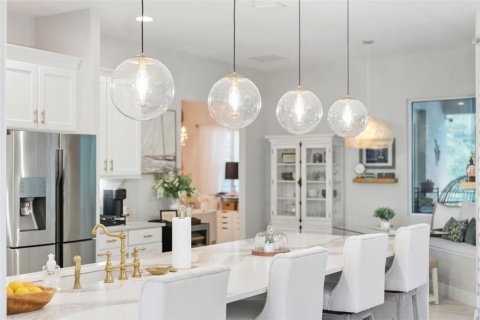 Villa ou maison à vendre à Mount Dora, Floride: 4 chambres, 265.89 m2 № 2406338 - photo 19