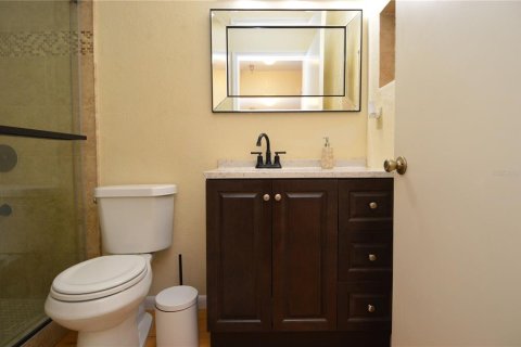 Condo in Saint Petersburg, Florida, 1 bedroom  № 1733123 - photo 24