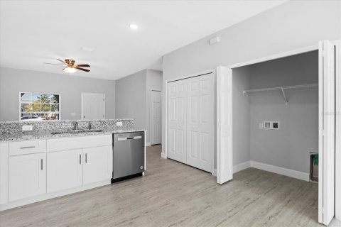 Appartement à louer à Kissimmee, Floride: 3 chambres, 121.14 m2 № 2233625 - photo 6