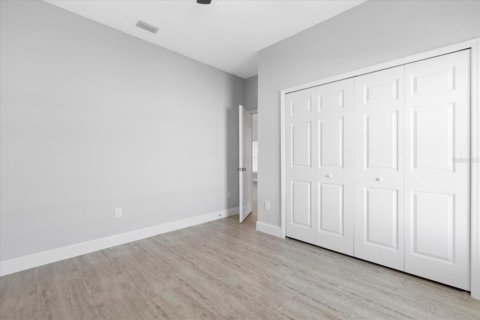 Appartement à louer à Kissimmee, Floride: 3 chambres, 121.14 m2 № 2233625 - photo 9