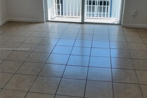 Apartment in Cutler Bay, Florida 2 bedrooms, 20773.04 sq.m. № 2069007 - photo 7