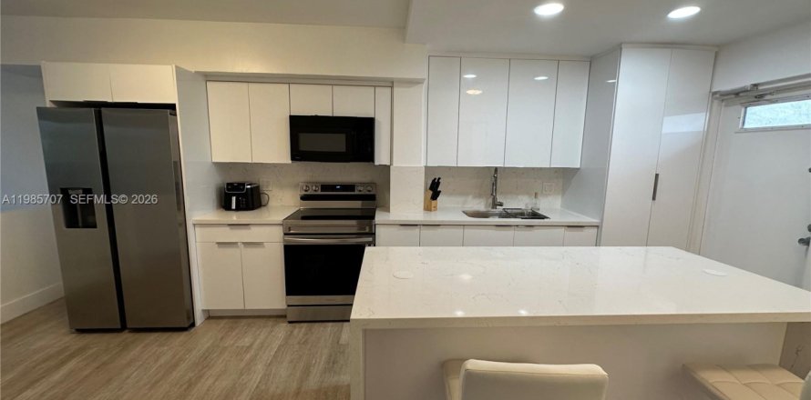 Condo à Miami, Floride, 2 chambres  № 2047365