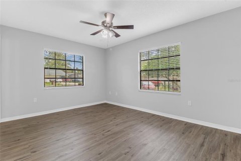 Villa ou maison à vendre à Apopka, Floride: 3 chambres, 121.7 m2 № 2408921 - photo 30