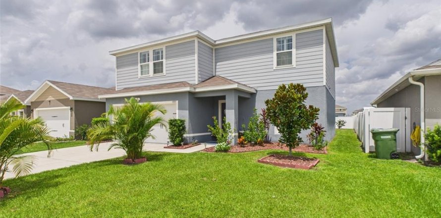 Casa en Winter Haven, Florida 4 dormitorios, 203.73 m2 № 1899435