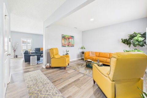 Casa en alquiler en Winter Haven, Florida, 4 dormitorios, 203.73 m2 № 1899435 - foto 8