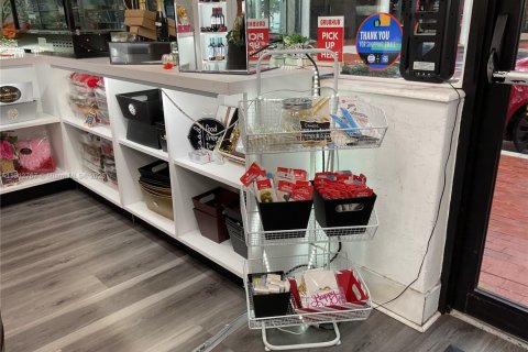 Immobilier commercial à vendre à Miami Lakes, Floride № 1969117 - photo 9